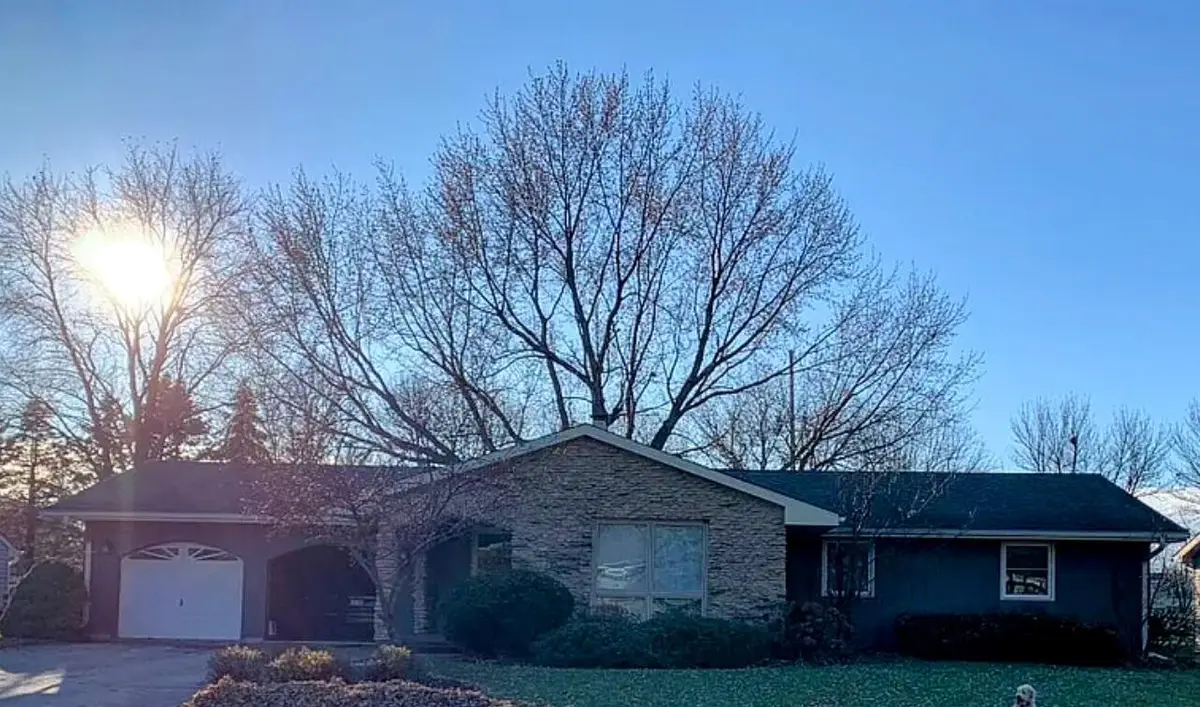 712 Kelley Drive, Rochelle, IL 61068 - #1