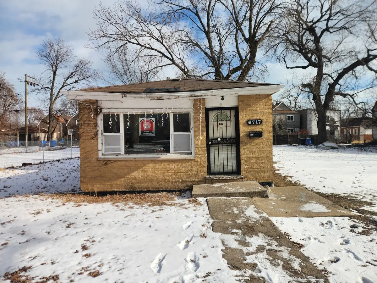 6717 S Rhodes Avenue, Chicago, IL 60637 - Image #1