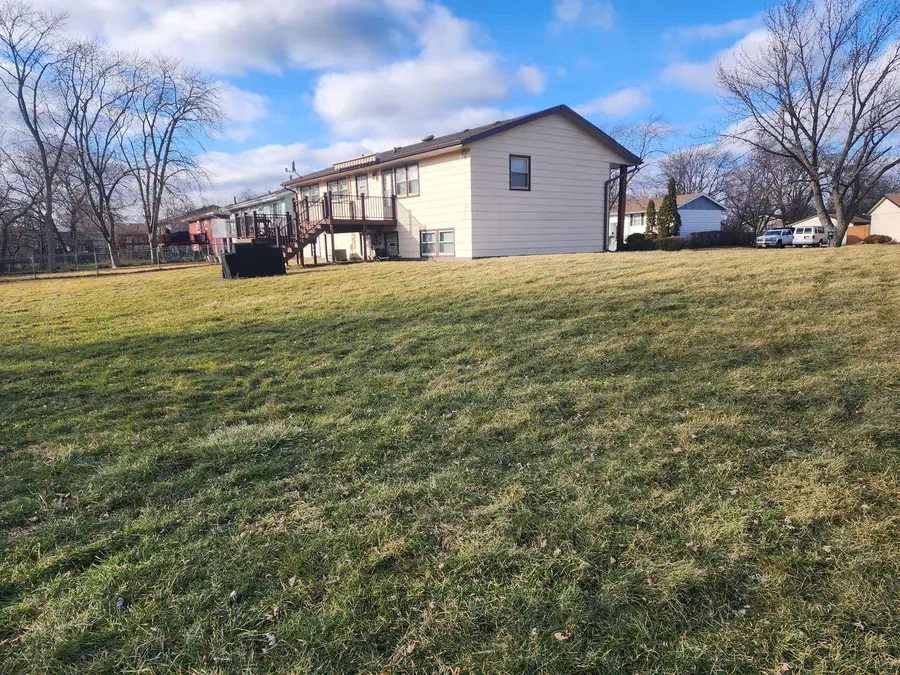 3319 Tulip Drive, Hazel Crest, IL 60429 - Image #3