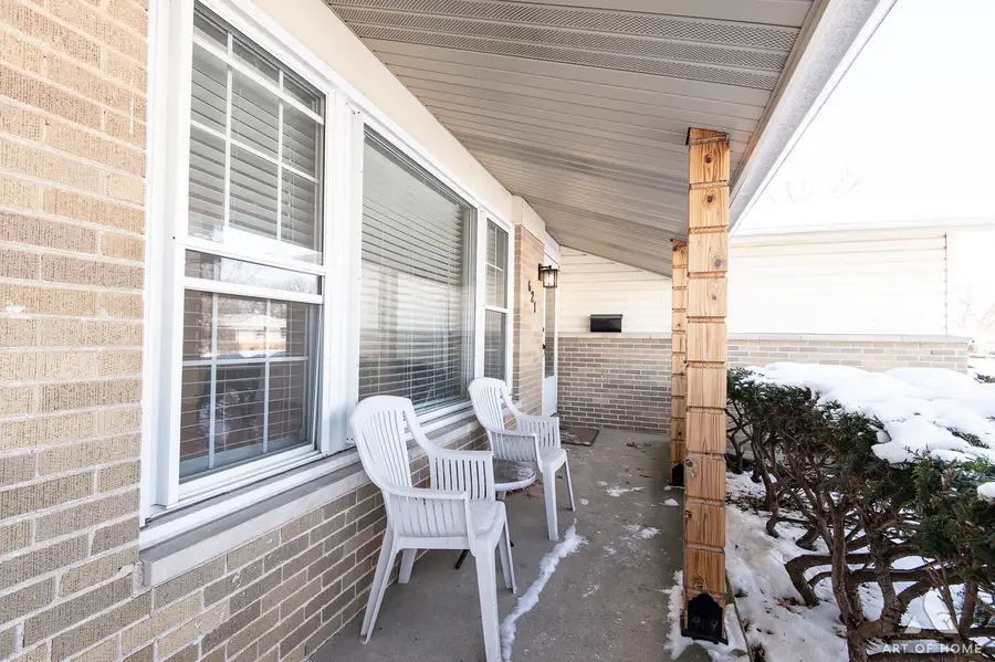 621 Clearmont Drive, Elk Grove Village, IL 60007 - #3