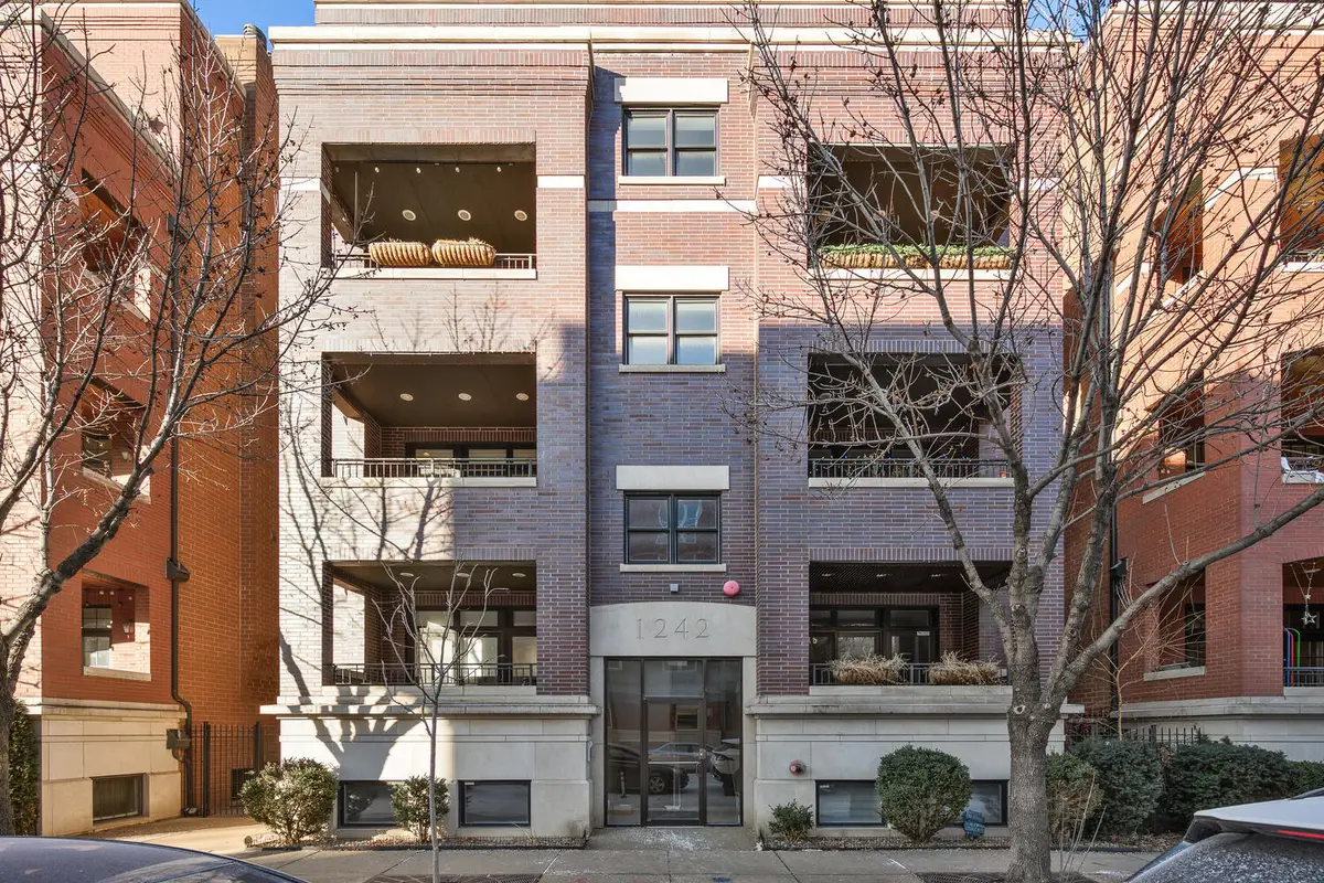 1242 W Jackson Boulevard #2W, Chicago, IL 60607 - Image #1