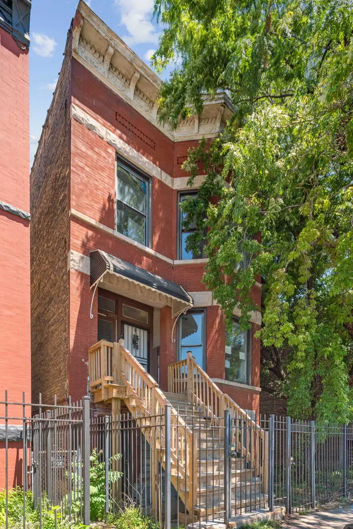 3322-3320 W Congress Parkway, Chicago, IL 60624 - Image #2