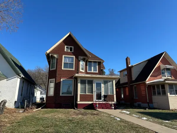 618 Main Street, Savanna, IL 61074