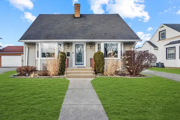 5910 Carol Avenue, Morton Grove, IL 60053