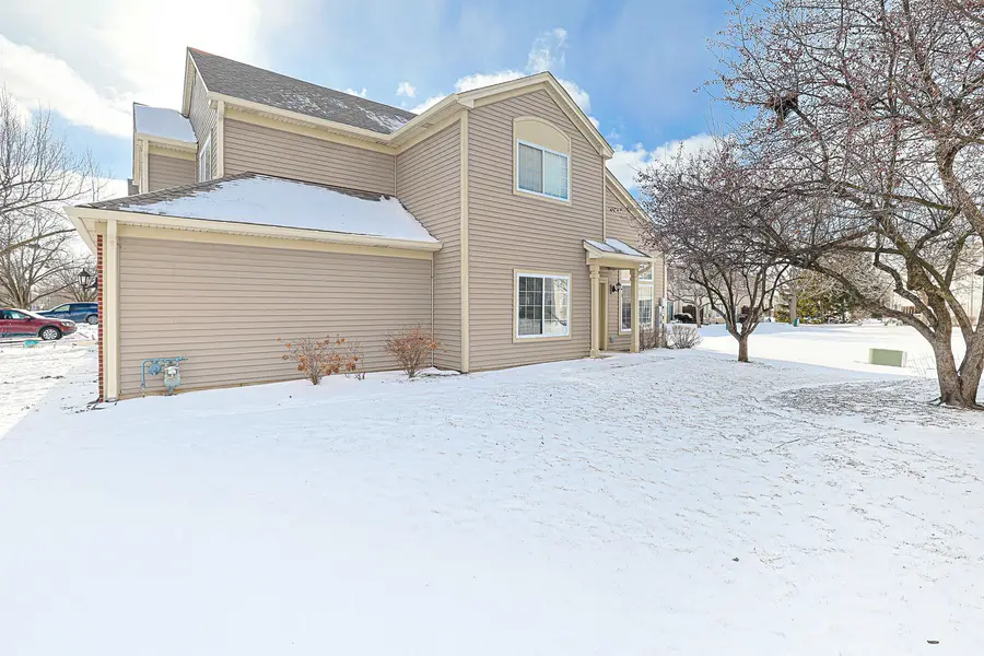 263 Nicole Drive #F, South Elgin, IL 60177 - Image #3