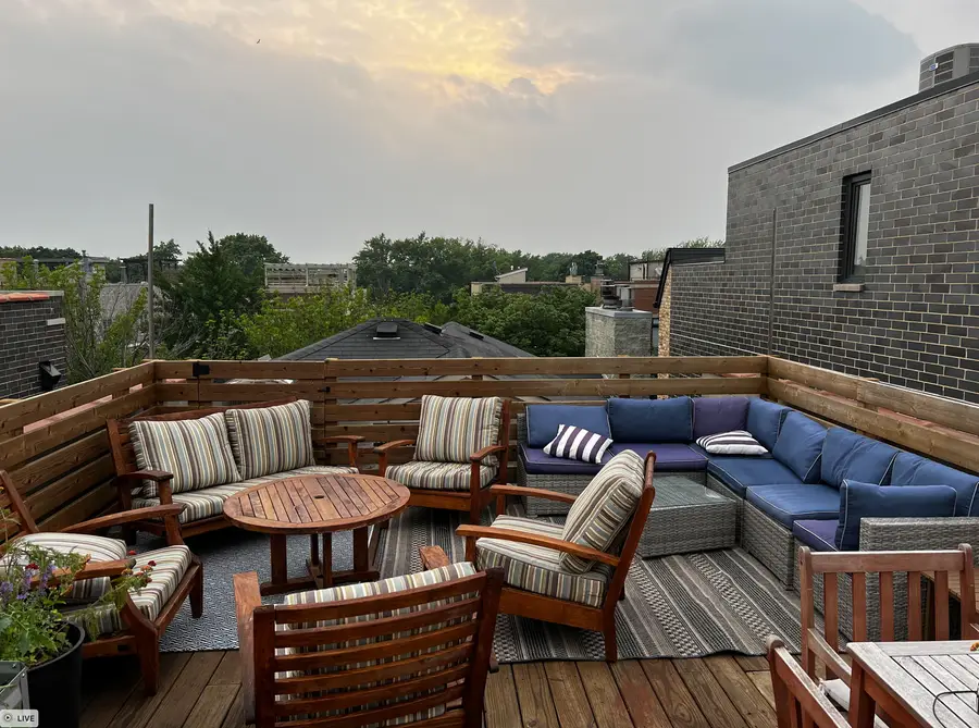 3647 N Damen Avenue #3, Chicago, IL 60618 - #2