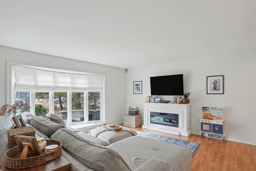 1214 Woodland Court, Joliet, IL 60436 - #3