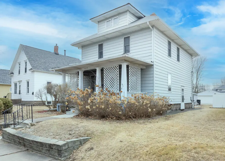 1612 35th Street, Rock Island, IL 61201 - #2