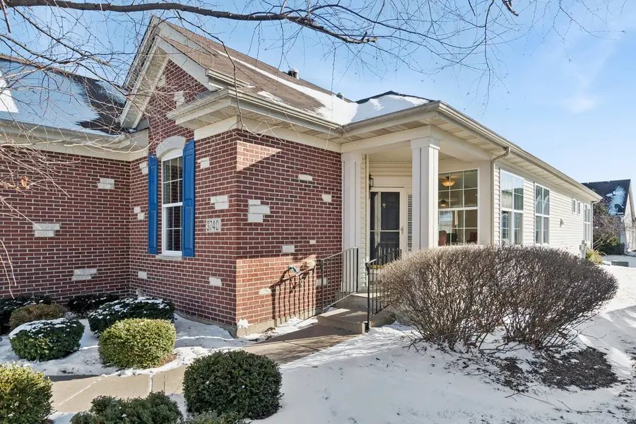 3740 Idlewild Lane, Naperville, IL 60564 - Image #2