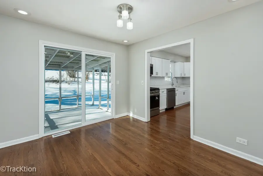 102 Grove Avenue, Glen Ellyn, IL 60137 - Image #3