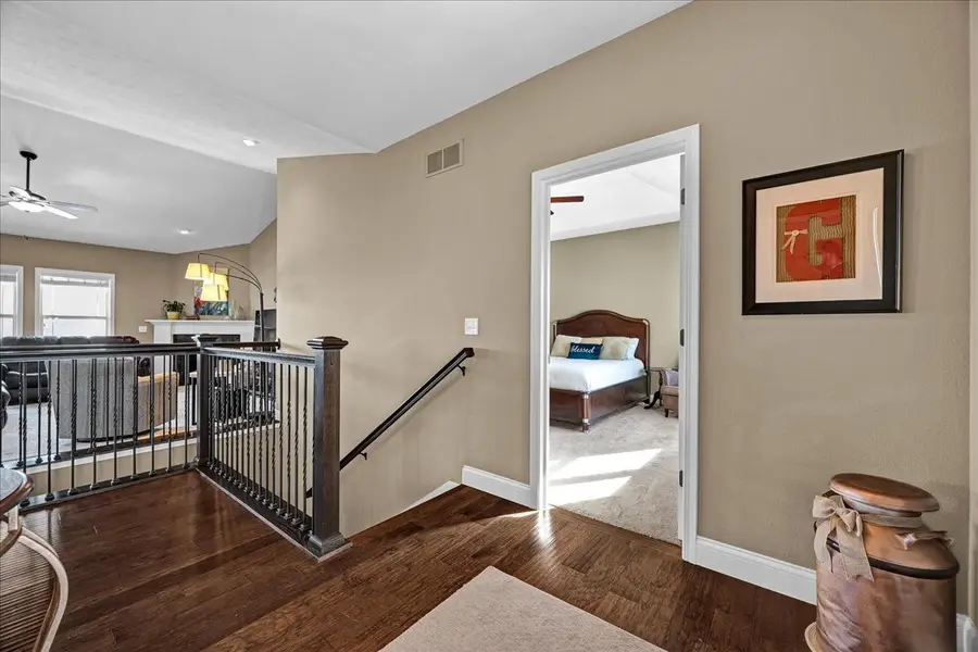 5802 Sugarberry Road, Bloomington, IL 61705 - Image #3