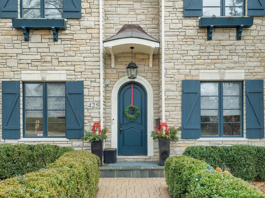 425 S Quincy Avenue, Hinsdale, IL 60521 - #3