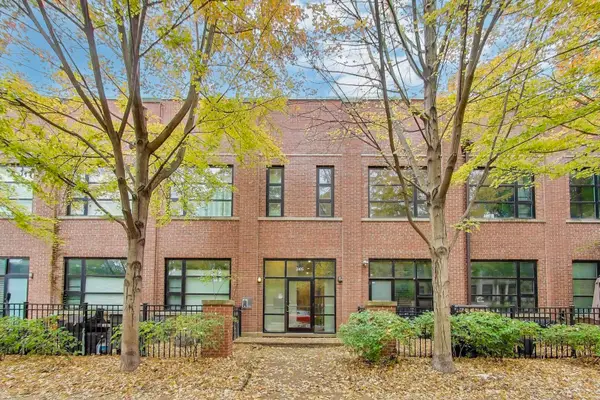 2105 W Concord Place #5, Chicago, IL 60647