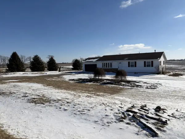 1413 W Florence Road, Baileyville, IL 61007