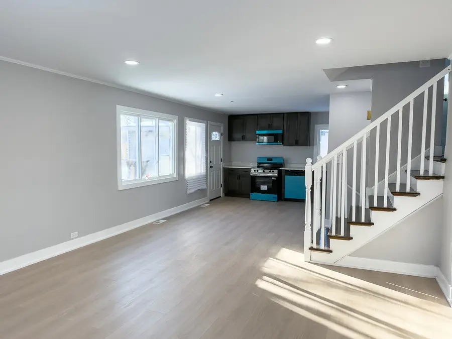 305 Winnebago Street, Park Forest, IL 60466 - #3