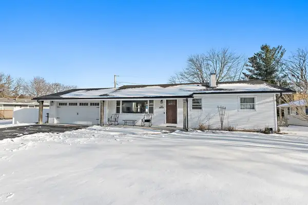 381 Keith Avenue, Crystal Lake, IL 60014