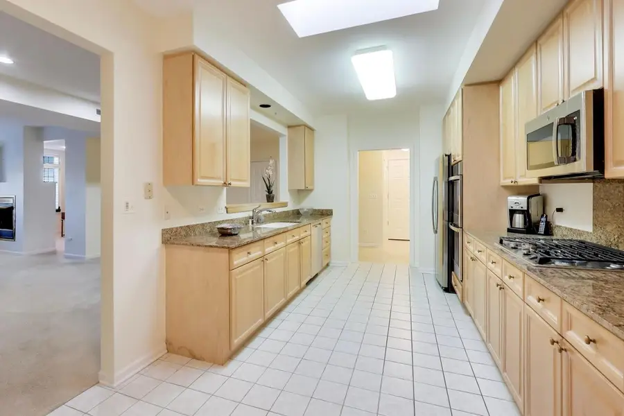 620 Homewood Avenue #405, Highland Park, IL 60035 - #2