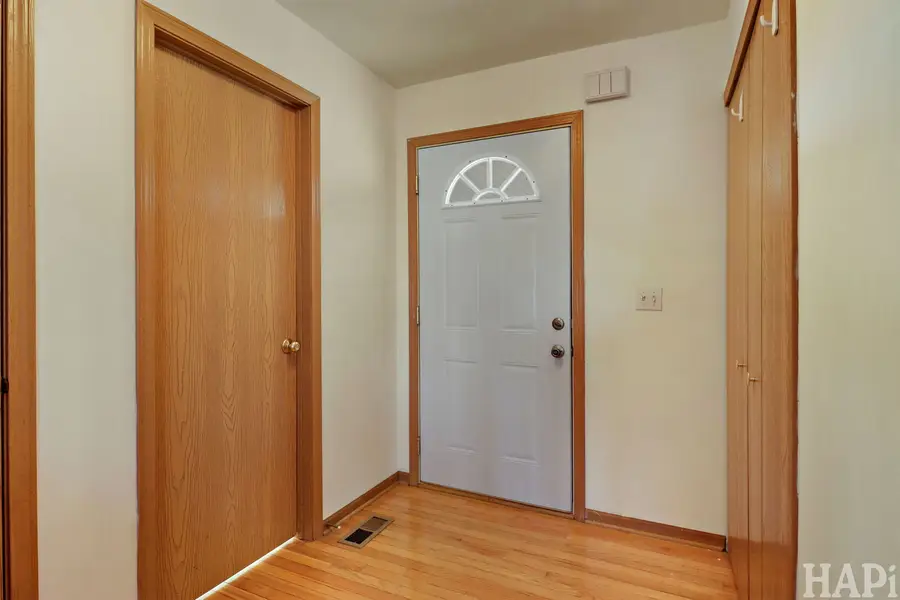 646 Seminole Court, Round Lake Heights, IL 60073 - Image #2