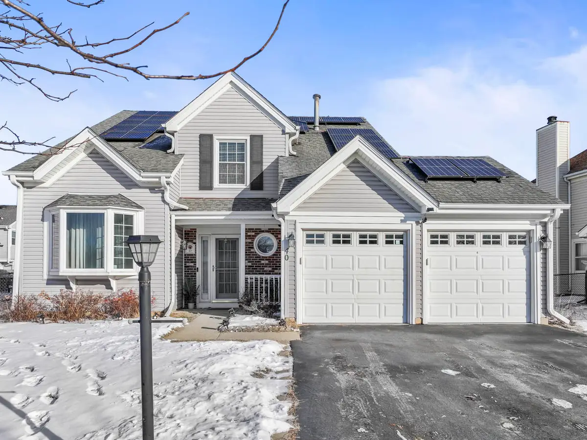 40 Jackson Lane, Streamwood, IL 60107 - #1