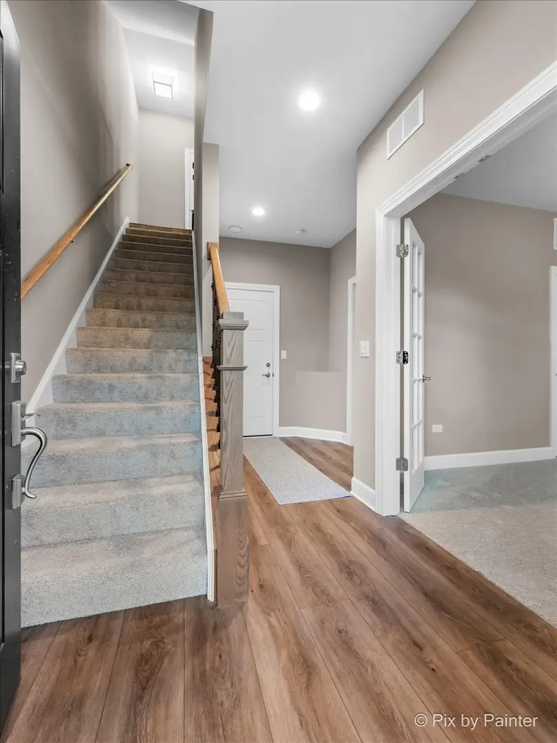 128 E Main Street, Cary, IL 60013 - Image #3