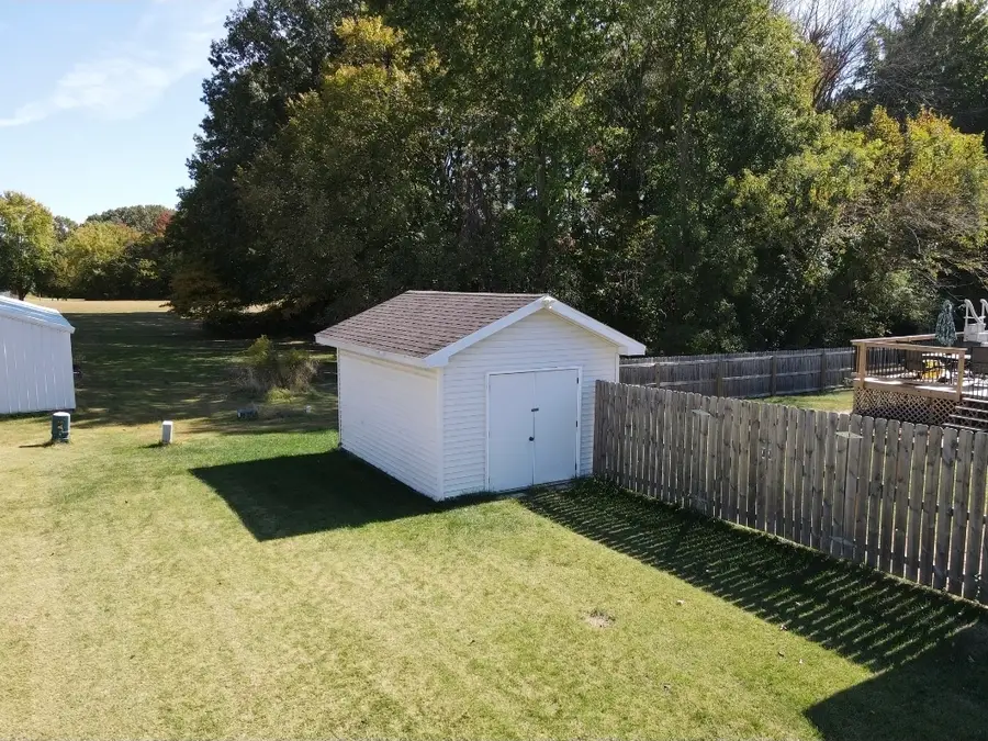 100 Pin Oak Lane, Harrisburg, IL 62946 - Image #3