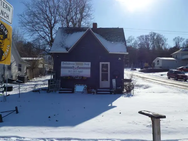 398 W 3rd, Dallas City, IL 62330