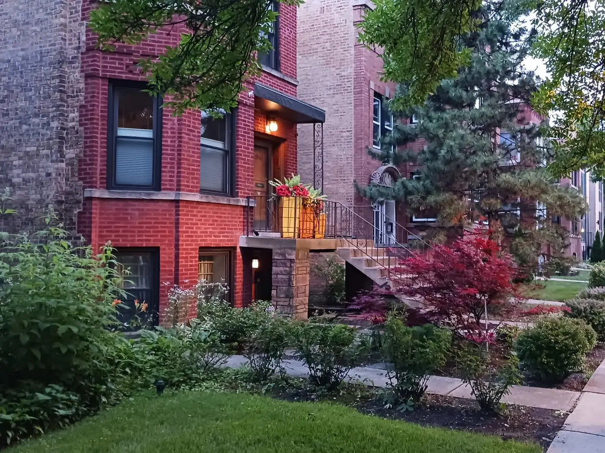 3843 W Addison Street, Chicago, IL 60618 - Image #1