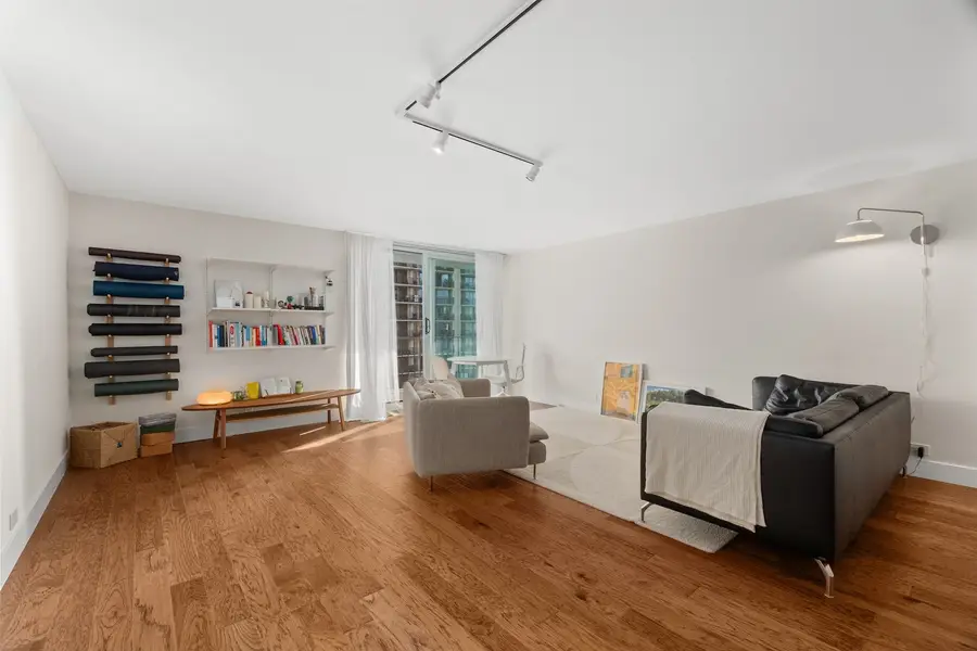 6033 N Sheridan Road #7C, Chicago, IL 60660 - Image #2