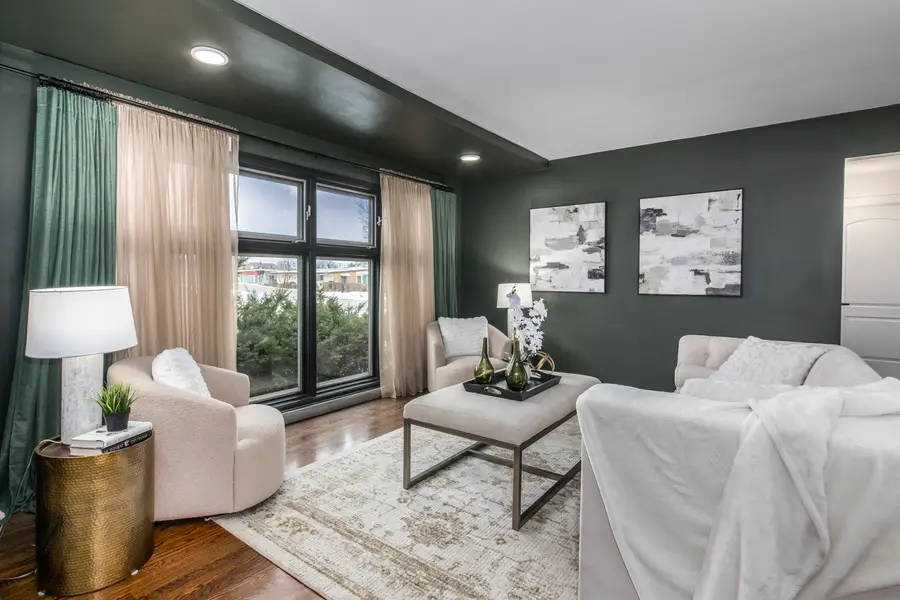 5628 N Redwood Drive, Norwood Park, IL 60631 - #3