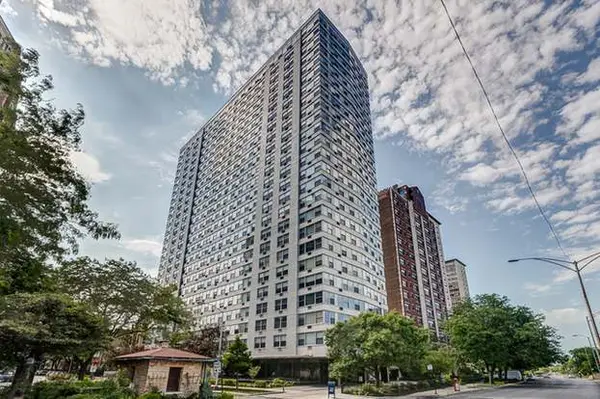 3900 N Lake Shore Drive #5H, Chicago, IL 60613
