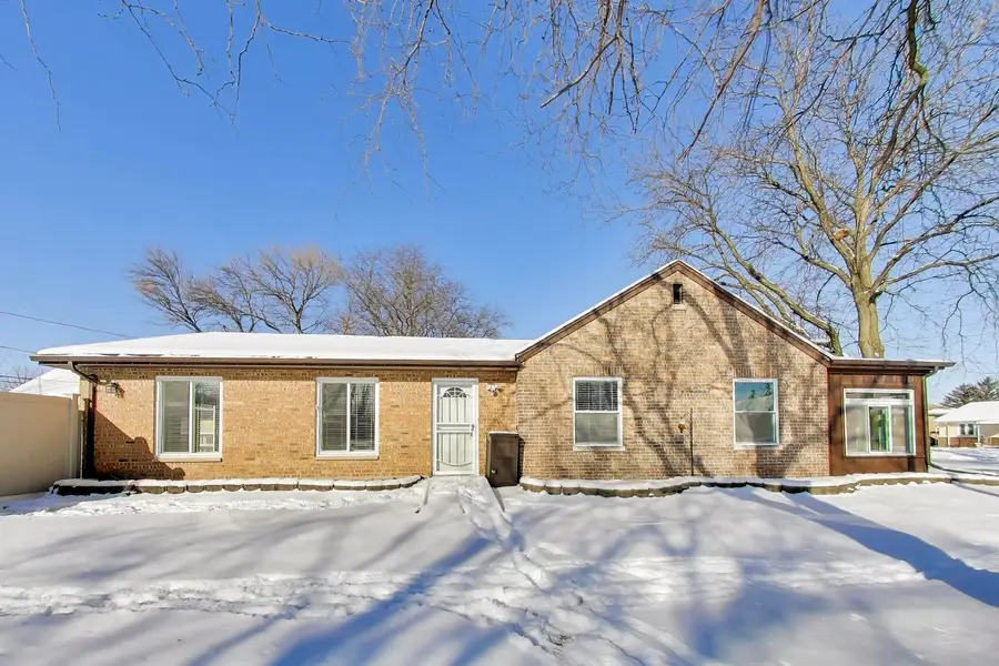 4350 Elm Avenue, Lyons, IL 60534 - Image #2