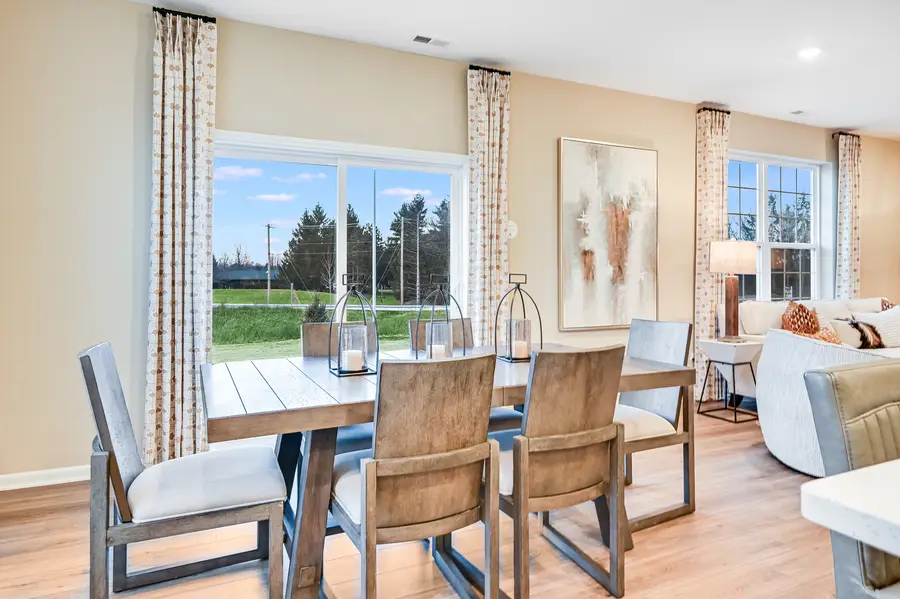 413 Cottrell Drive, Aurora, IL 60506 - Image #2