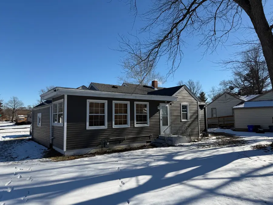 2724 Prial Avenue, Rockford, IL 61101 - Image #2