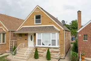 6813 S Keeler Avenue, Chicago, IL 60629 - Image #3