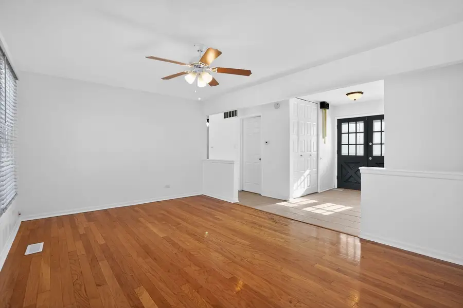 1345 Laurie Lane, Hanover Park, IL 60133 - Image #3