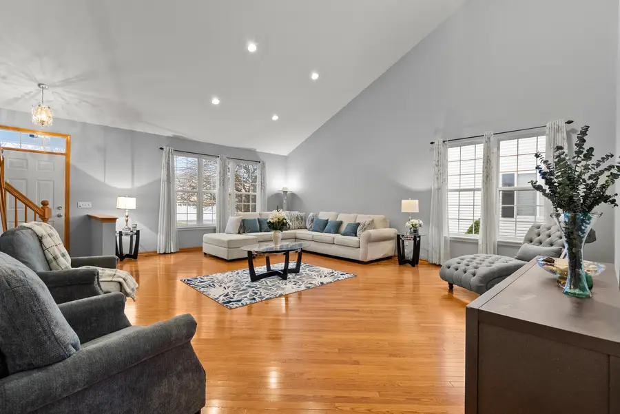 782 S Baldwin Lane, Romeoville, IL 60446 - Image #3