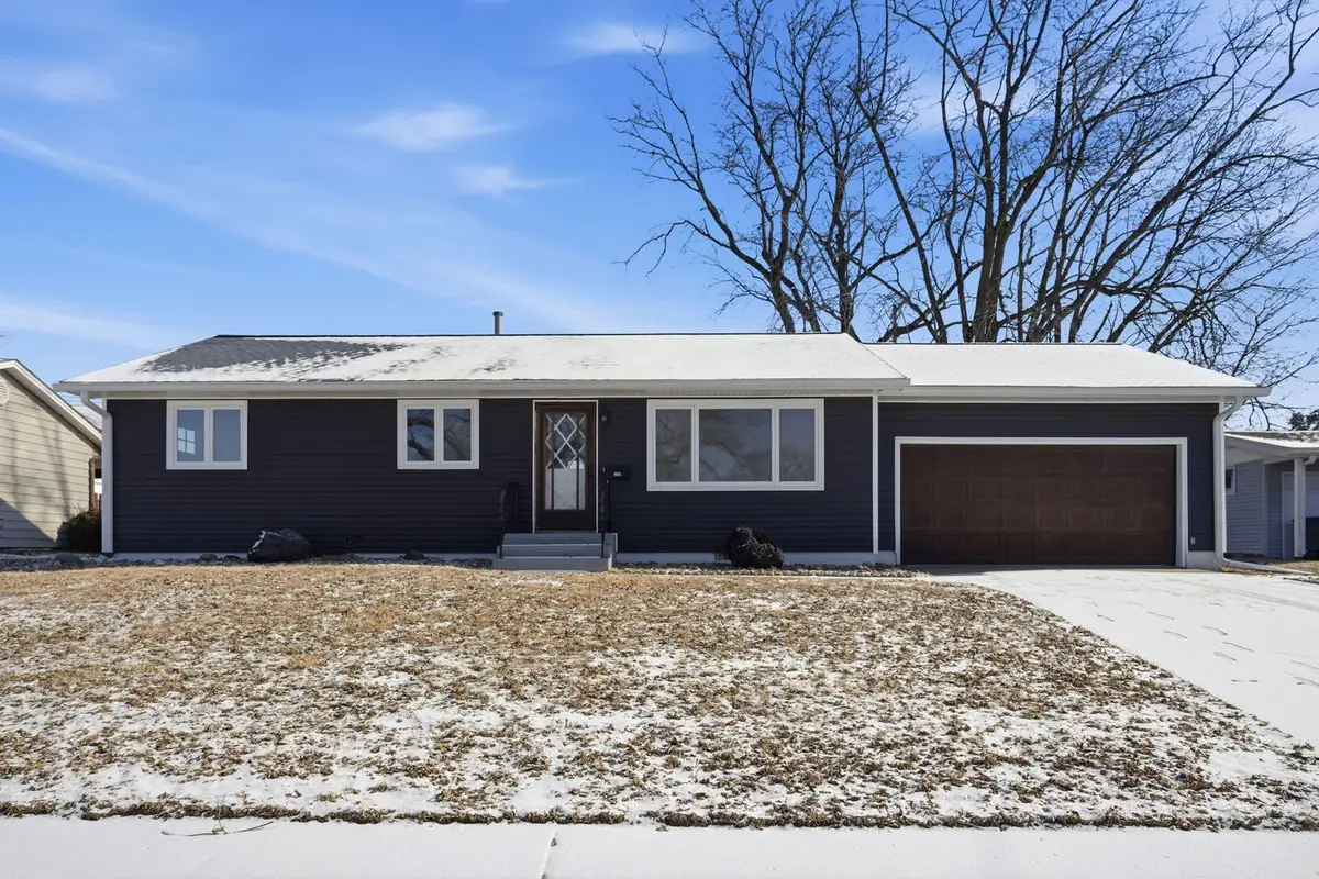 1237 Hilltop Drive, Milan, IL 61264 - Image #1