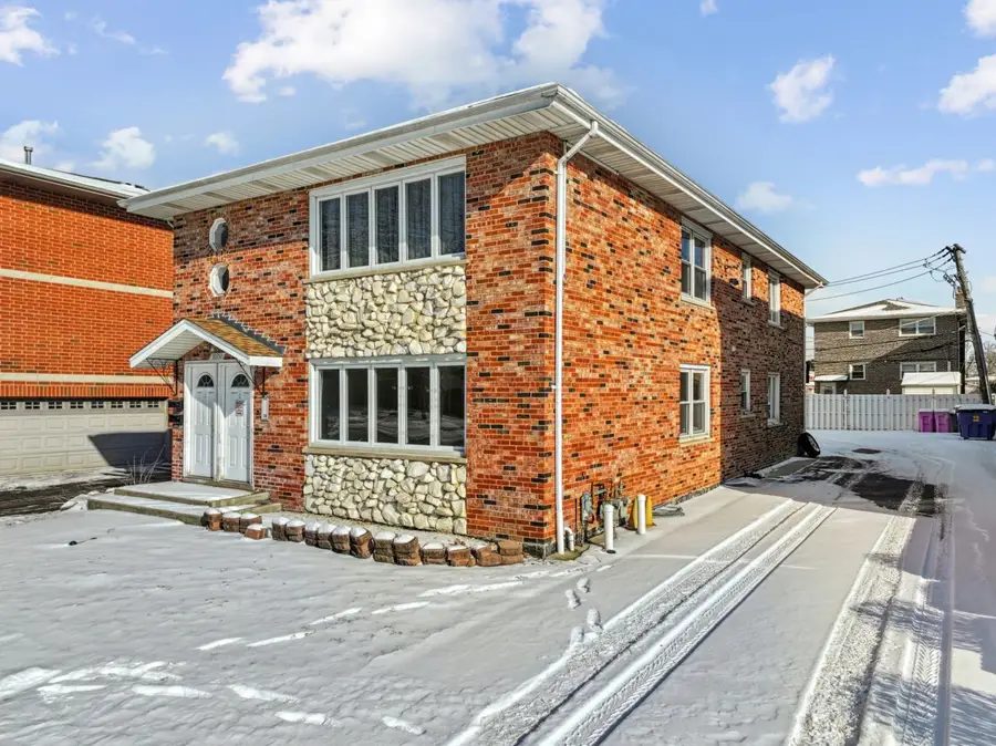 10351 Parkside Avenue, Oak Lawn, IL 60453 - Image #3