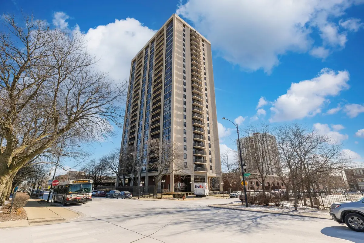 2605 S Indiana Avenue #308, Chicago, IL 60616 - Image #1