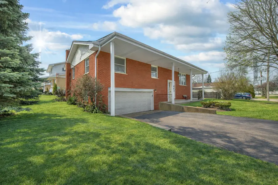 483 Forest Preserve Drive, Wood Dale, IL 60191 - #3