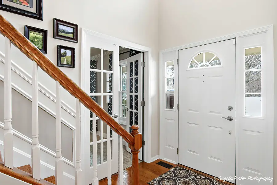 387 Long Hill Road, Gurnee, IL 60031 - Image #2