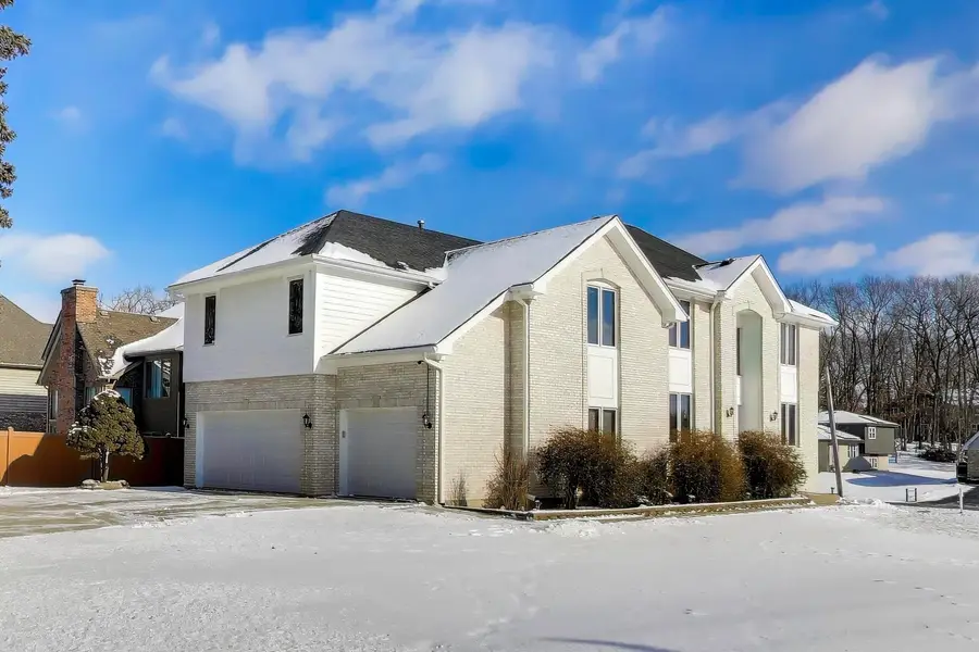 16W234 91st Street, Burr Ridge, IL 60527 - Image #3