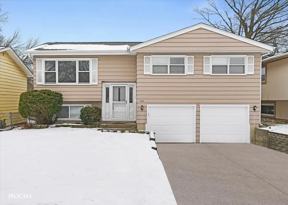 1216 E Elm Street, Wheaton, IL 60189 - Image #1