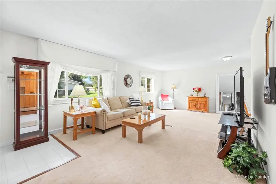 2819 Sun Valley Drive, Cary, IL 60013 - Image #3