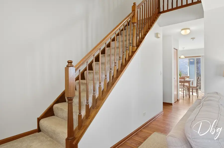 7 E Dahlia Lane, Round Lake Beach, IL 60073 - #3