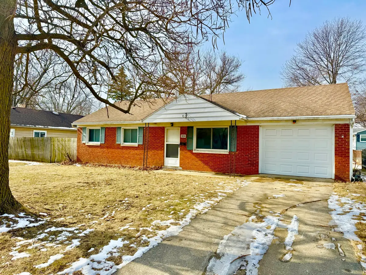 329 Robinson Drive, Morris, IL 60450 - #1