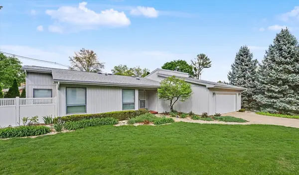 4 Greenfield Court, Savoy, IL 61874