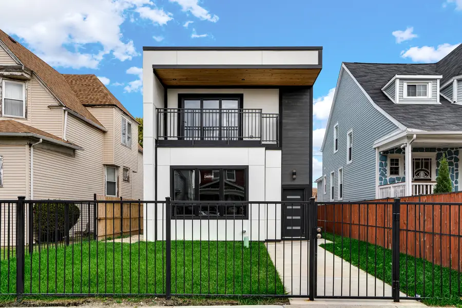 843 N Lorel Avenue, Chicago, IL 60651 - Image #2