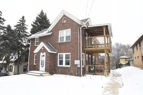 1305 Garrison Avenue, Rockford, IL 61103