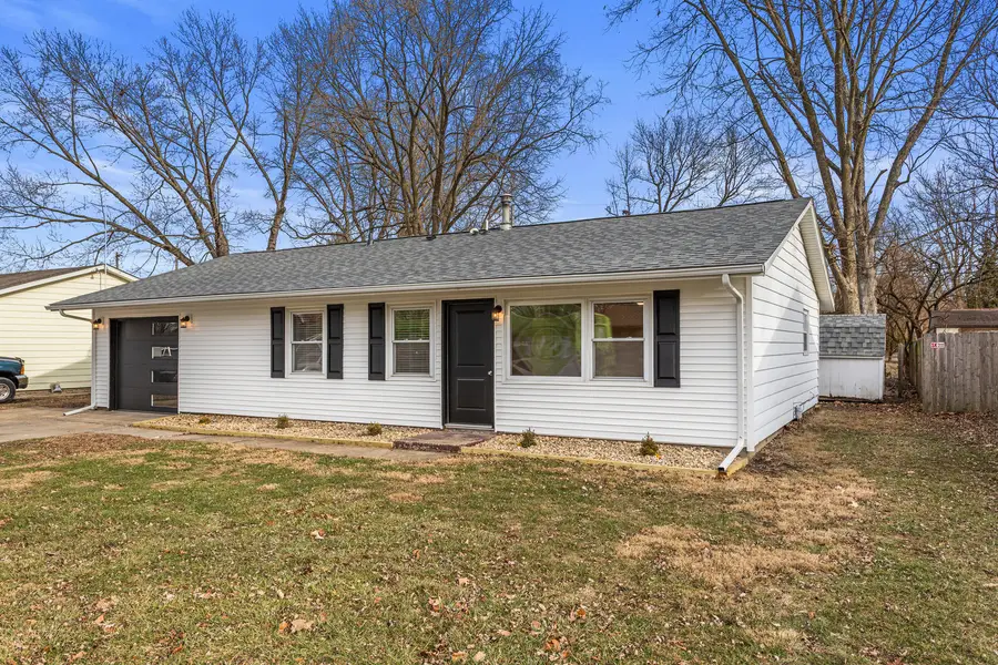 1710 Crescent Drive, Champaign, IL 61821 - #2